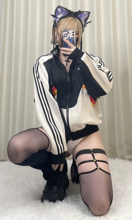 1298015de2197fe7f5.md.jpg
