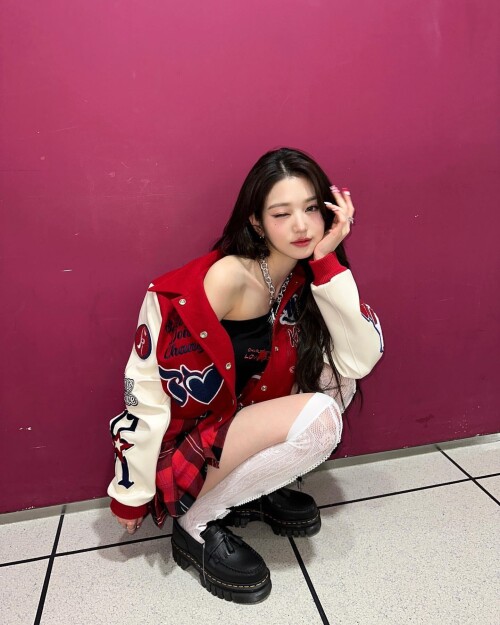 12zf6lw-03-230426-Wonyoung-Instagram-Update0358d019a6f84fd1.md.jpg