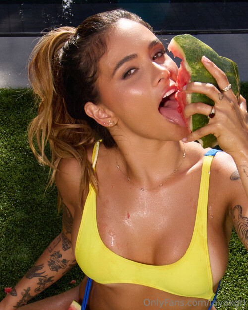 Lavagrll - Lavaxgrll Nude Leaked Onlyfans Photo Lavagrll - Lavaxgrll Nude Leaked Onlyfans Photo