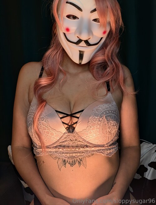 1362994288_Remember-remember-the-5th-of-November...._01_2615x3437_46cfe990ea7950927e2e1e9881bbdefff8d9.jpg