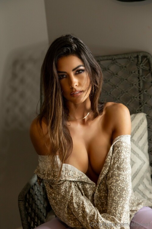 Ali Lee - alileeof Nude Leaked Onlyfans Photo Ali Lee - alileeof Nude Leaked Onlyfans Photo