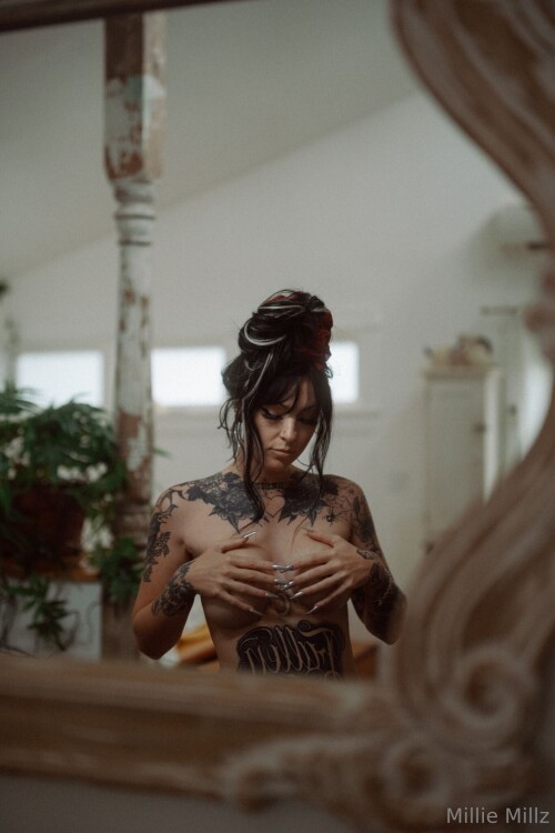 milliemillz / MillieKnoxx / Millie Millz Nude Leaked Onlyfans Photo milliemillz / MillieKnoxx / Millie Millz Nude Leaked Onlyfans Photo