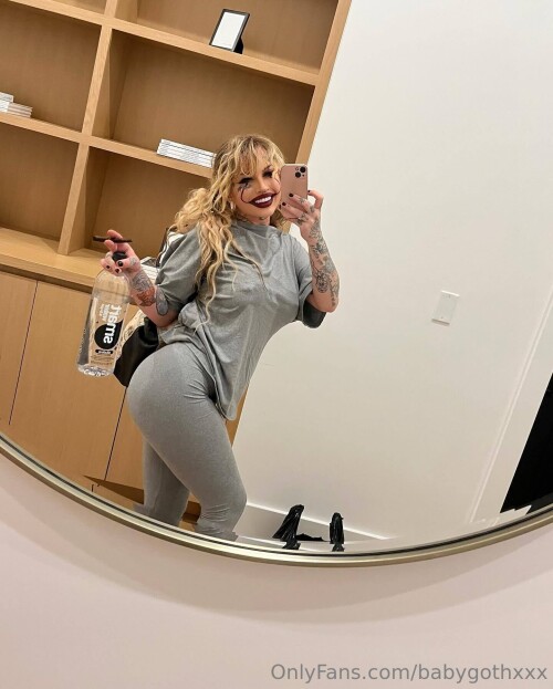 babygothxxx Nude Leaked Onlyfans Photo babygothxxx Nude Leaked Onlyfans Photo
