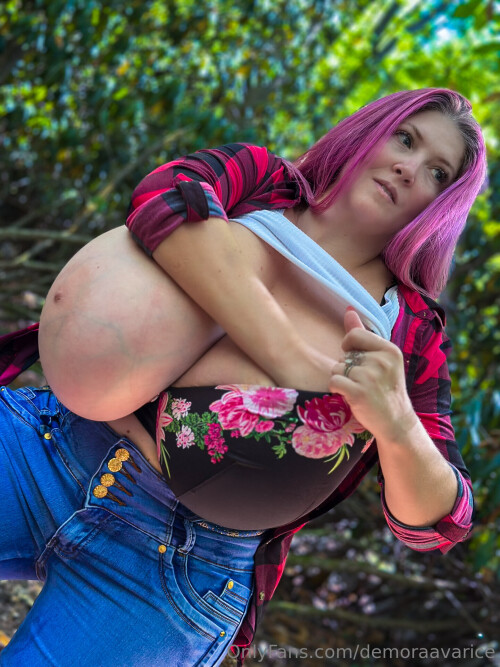 Demora Avarice Nude Leaked Onlyfans Photo Demora Avarice Nude Leaked Onlyfans Photo