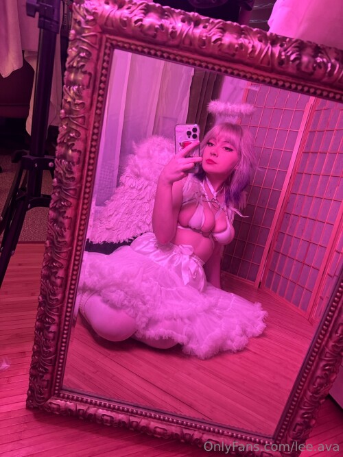 Holly Ava / Lee.ava / Grandmas.butt / hiya / LeeAva / hollyava / Lee Nude Leaked Onlyfans Photo Holly Ava / Lee.ava / Grandmas.butt / hiya / LeeAva / hollyava / Lee Nude Leaked Onlyfans Photo