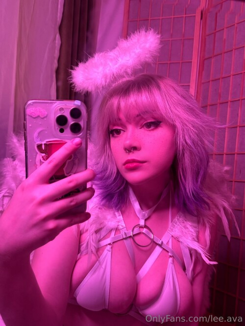 Holly Ava / Lee.ava / Grandmas.butt / hiya / LeeAva / hollyava / Lee Nude Leaked Onlyfans Photo Holly Ava / Lee.ava / Grandmas.butt / hiya / LeeAva / hollyava / Lee Nude Leaked Onlyfans Photo