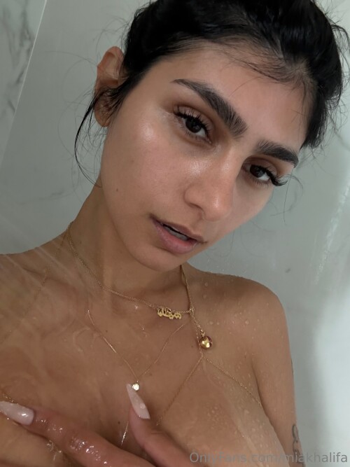 Mia Khalifa Nude Leaked Onlyfans Photo