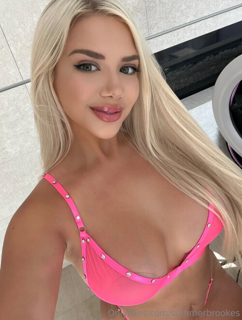Summer Brookes Nude Leaked Onlyfans Photo Summer Brookes Nude Leaked Onlyfans Photo