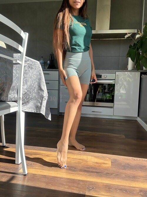 Hellen Karoline hellen5110 Nude Leaked Onlyfans Photo