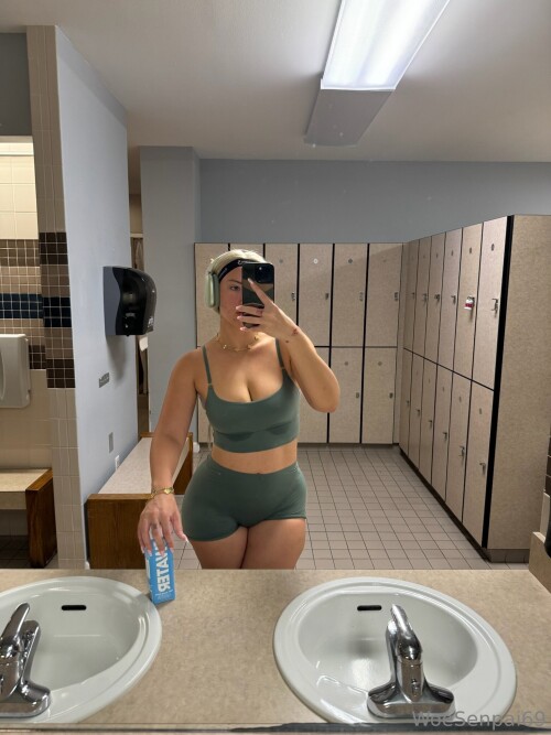 Woe Alexandra - woesenpai69 Nude Leaked Onlyfans Photo