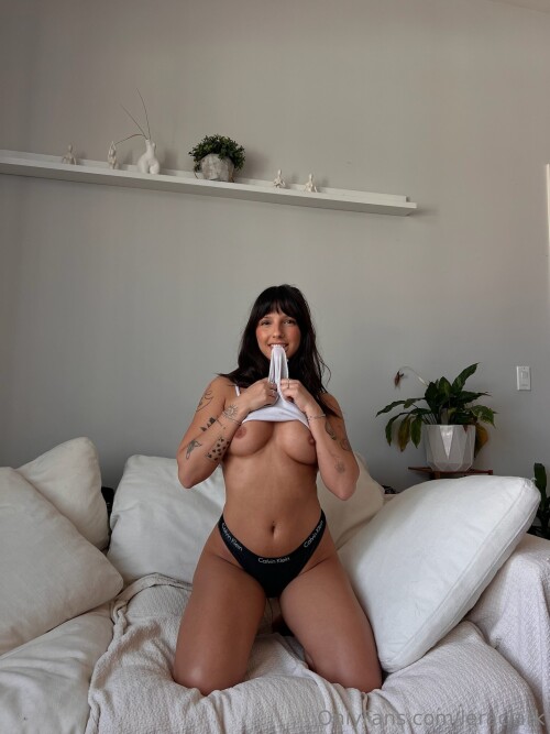 1536x2048_26bd2591ed0427abec3172ff32324ef56098de6c06486794.jpg