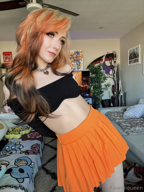 KQ-Kawaii_Queentsun - Emily Something Nude Leaked Onlyfans Photo KQ-Kawaii_Queentsun - Emily Something Nude Leaked Onlyfans Photo