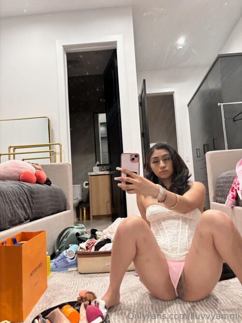 iluvvyammi Nude Leaked Onlyfans Photo iluvvyammi Nude Leaked Onlyfans Photo