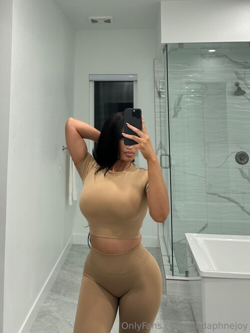 DaphneJoy Nude Leaked Onlyfans Photo DaphneJoy Nude Leaked Onlyfans Photo
