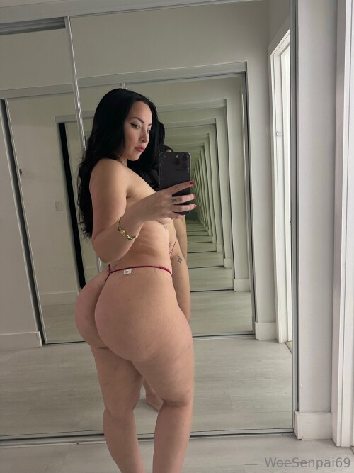 Woe Alexandra - woesenpai69 Nude Leaked Onlyfans Photo