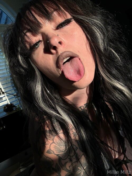milliemillz / MillieKnoxx / Millie Millz Nude Leaked Onlyfans Photo milliemillz / MillieKnoxx / Millie Millz Nude Leaked Onlyfans Photo