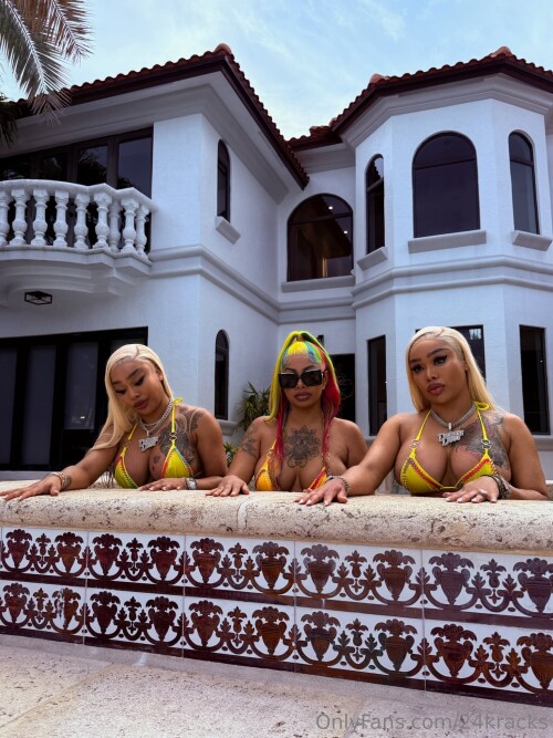 Double Dose Twins Nude Leaked Onlyfans Photo Double Dose Twins Nude Leaked Onlyfans Photo