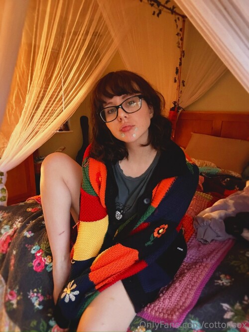 Alice Cotton Sox | Alicewinterhold Nude Leaked Onlyfans Photo Alice Cotton Sox | Alicewinterhold Nude Leaked Onlyfans Photo
