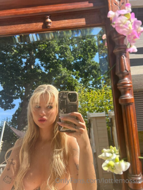 Lottie Moss Nude Leaked Onlyfans Photo Lottie Moss Nude Leaked Onlyfans Photo