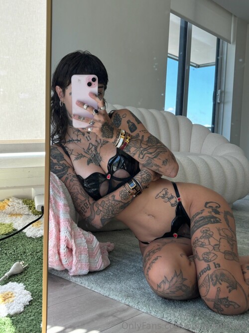 Notsick3 Keaton Belle Nude Leaked Onlyfans Photo Notsick3 Keaton Belle Nude Leaked Onlyfans Photo