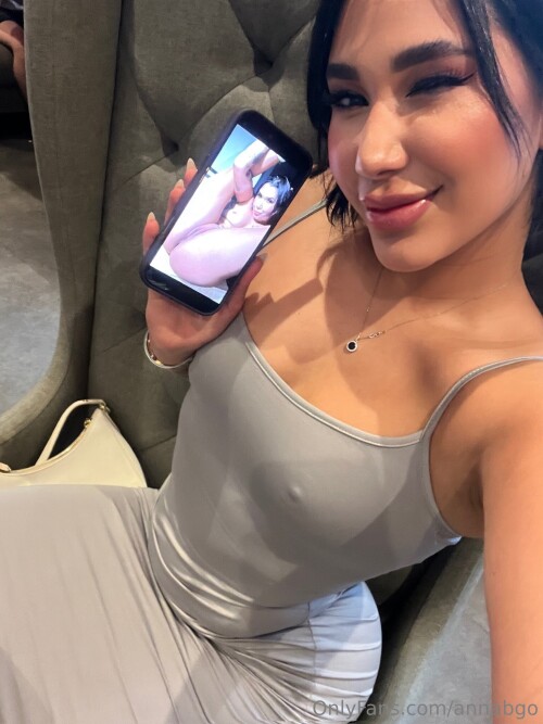 Anna Beggion / annabgo Nude Leaked Onlyfans Photo