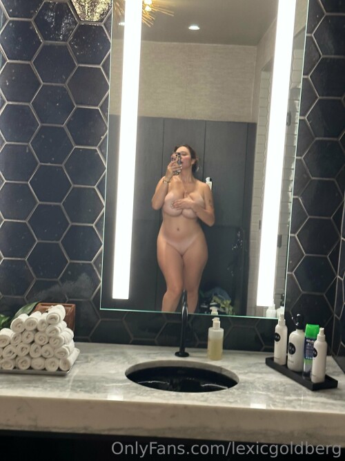 Lexicgoldberg / Lexi Cayla Nude Leaked Onlyfans Photo Lexicgoldberg / Lexi Cayla Nude Leaked Onlyfans Photo