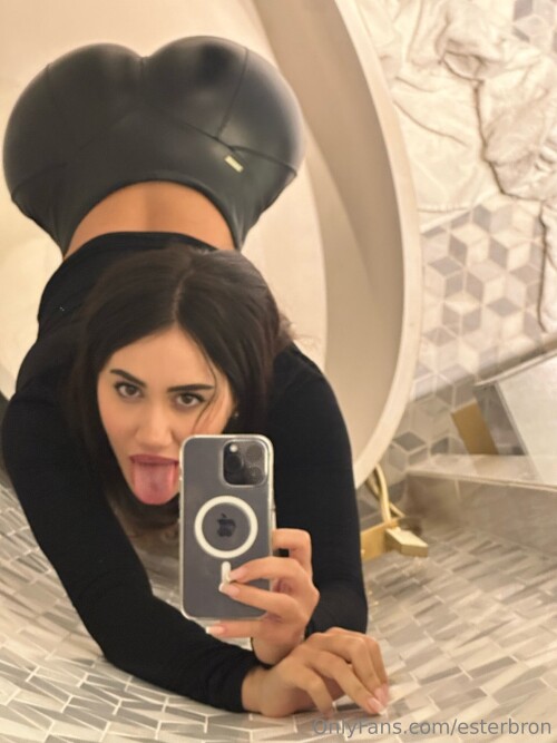 Esterbron Nude Leaked Onlyfans Photo Esterbron Nude Leaked Onlyfans Photo