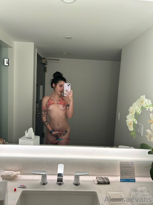 Alexis Evans | Alexisevans Nude Leaked Onlyfans Photo Alexis Evans | Alexisevans Nude Leaked Onlyfans Photo