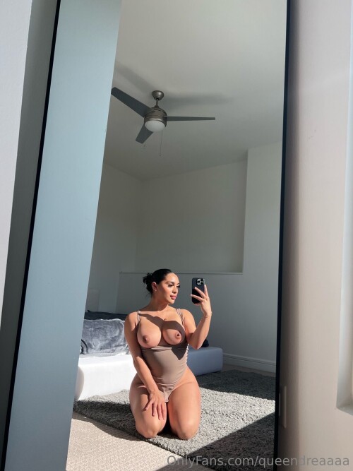 QUEENDREAAAA Nude Leaked Onlyfans Photo QUEENDREAAAA Nude Leaked Onlyfans Photo