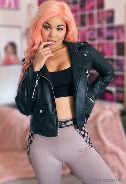 Tezza / thetezzashow Nude Leaked Onlyfans Photo Tezza / thetezzashow Nude Leaked Onlyfans Photo