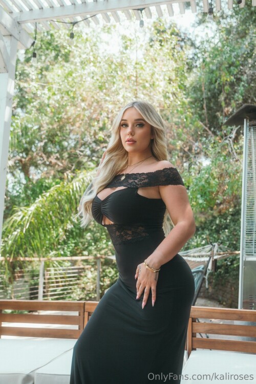 Kali Roses Nude Leaked Onlyfans Photo Kali Roses Nude Leaked Onlyfans Photo