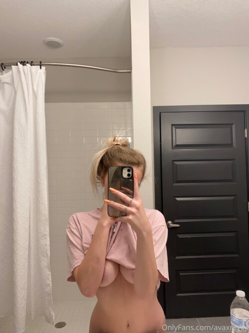 Avaxreyes | Ava Reyes Nude Leaked Onlyfans Photo