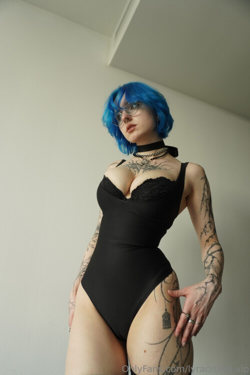 Lyra Crow | lyracr0w0 Nude Leaked Onlyfans Photo Lyra Crow | lyracr0w0 Nude Leaked Onlyfans Photo