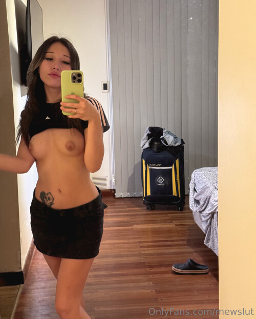 MewSlut Nude Leaked Onlyfans Photo