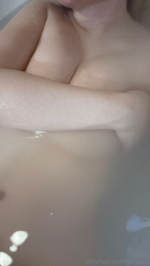 Hemulka Nude Leaked Onlyfans Photo Hemulka Nude Leaked Onlyfans Photo