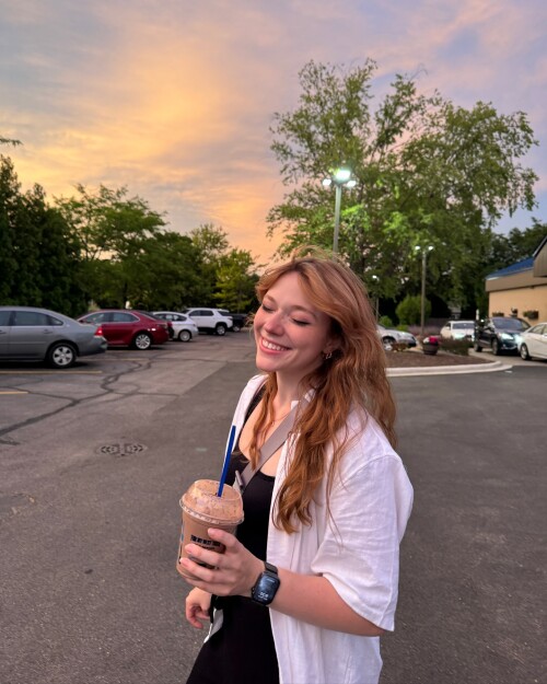 1745174181881512fed8b1248ca85.jpg