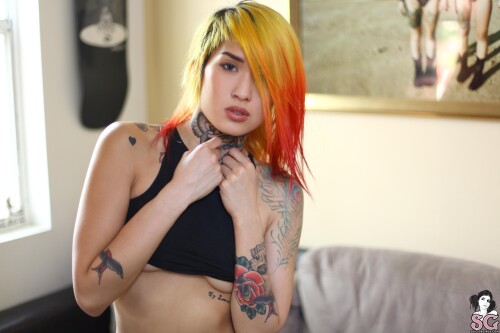 mahnee / suicide_mahnee Nude Leaked Onlyfans Photo