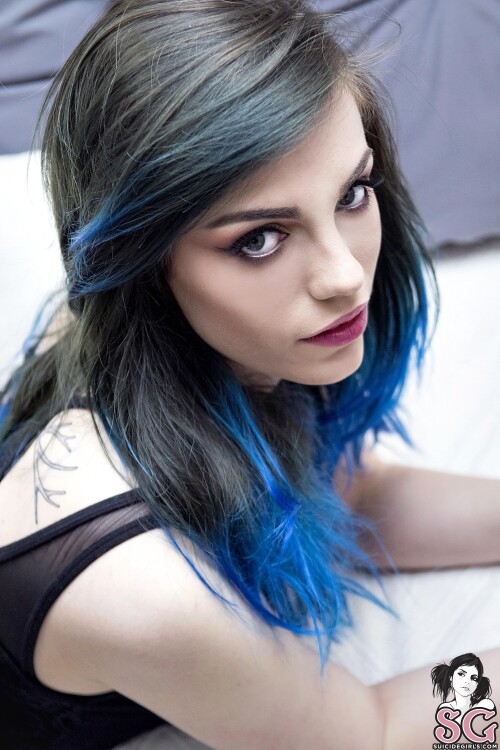 Lovia Suicide Nude Leaked Onlyfans Photo
