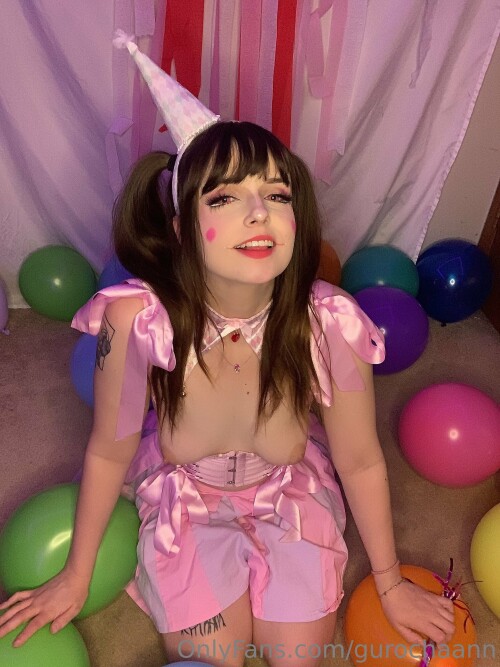Emory / gurochaann Nude Leaked Onlyfans Photo Emory / gurochaann Nude Leaked Onlyfans Photo