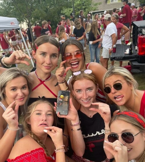 19352968664f60c574433da619.jpg