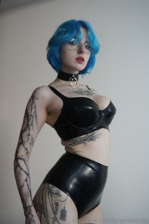 Lyra Crow | lyracr0w0 Nude Leaked Onlyfans Photo Lyra Crow | lyracr0w0 Nude Leaked Onlyfans Photo