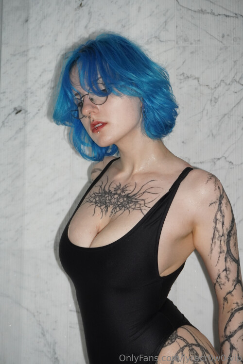 Lyra Crow | lyracr0w0 Nude Leaked Onlyfans Photo Lyra Crow | lyracr0w0 Nude Leaked Onlyfans Photo
