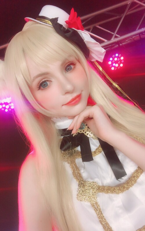 2019_EAxxU88VAAAijOheacc95199056fec7.md.jpg
