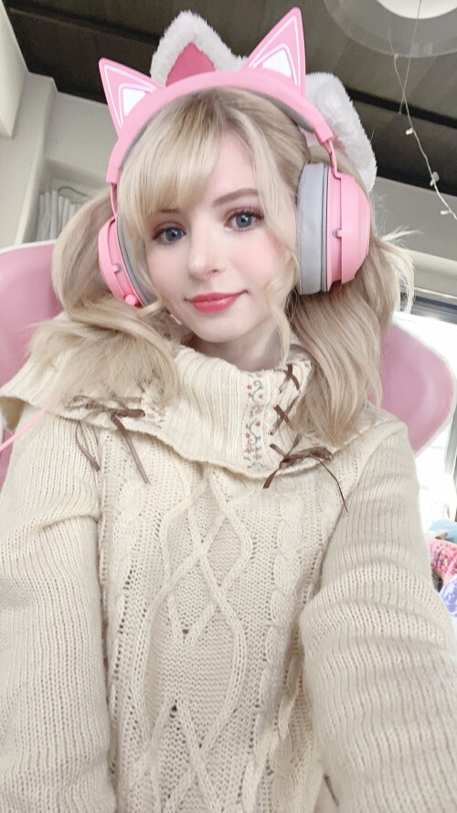 2019_EJImQHWVAAAh7uv18d2a652f3697a9d.md.jpg