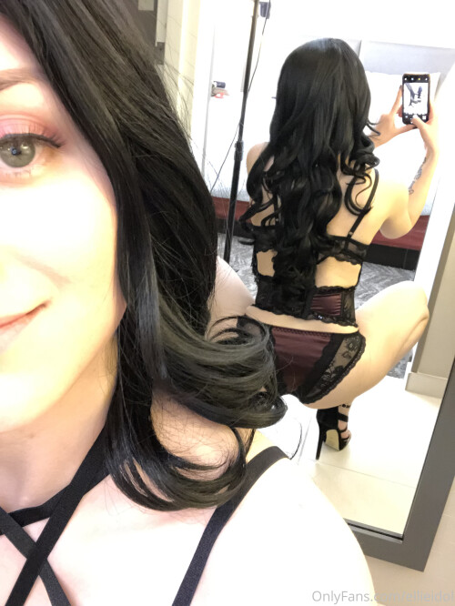 Ellie Idol - Princessellieidol Nude Leaked Onlyfans Photo