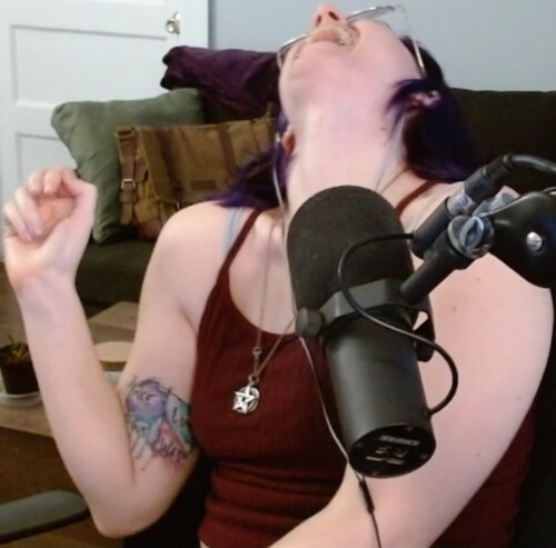 2022-03-25-19_15_39-Twitch9db35f754a3cbb84.md.jpg