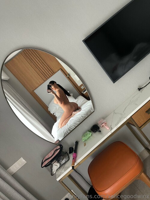 Alice Goodwin Nude Leaked Onlyfans Photo