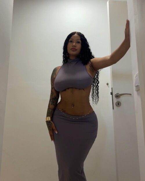 Moonformation Nude Leaked Onlyfans Photo