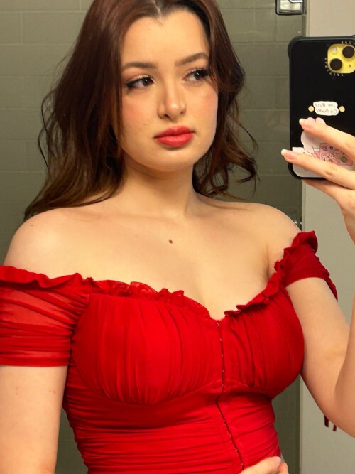 2024-03-13_ashleyippolito_1767999625506730407_GIkySHbaMAE7dXV0877f2cb761125bf.md.jpg