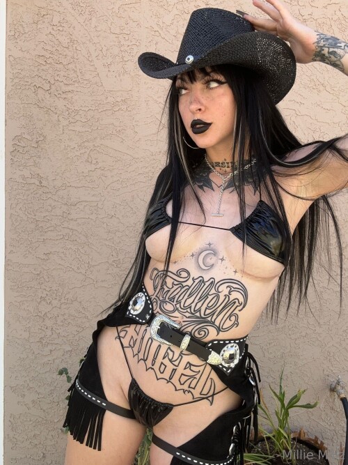milliemillz / MillieKnoxx / Millie Millz Nude Leaked Onlyfans Photo milliemillz / MillieKnoxx / Millie Millz Nude Leaked Onlyfans Photo